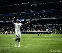 维尼修斯打破进球荒，利物浦球迷集体高唱助威的简单介绍